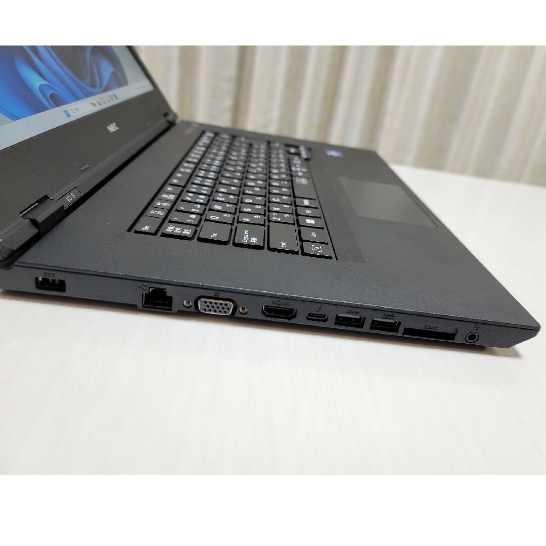 美品 NEC15.6型ノートパソコン 2023年製 第11世代i7 美品 NEC15.6型ノートパソコン 2023年製 第11世代i7