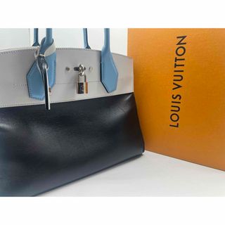 ルイヴィトン(LOUIS VUITTON)のGW価格！夏にピッタリ！◾️ヴィトン LVロゴ シティスティーマー M42435(ハンドバッグ)