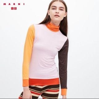 ユニクロ(UNIQLO)のLサイズUNIQLO ユニクロMARNI マルニ ヒートテック タートルネックT(その他)