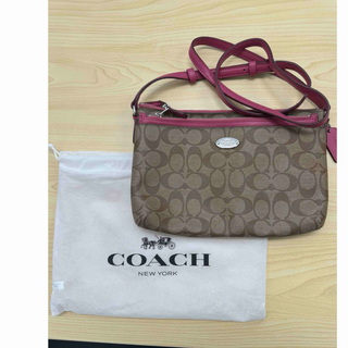 コーチ(COACH)のコーチ　ショルダーバック　ピンク　ミニポーチつき(ショルダーバッグ)