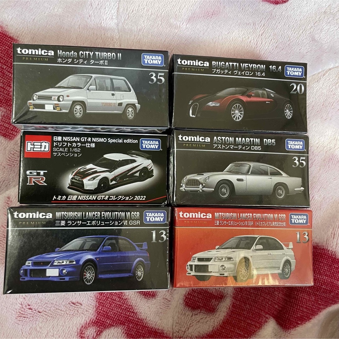 トミカプレミアム まとめ売り エンタメ/ホビーのおもちゃ/ぬいぐるみ(ミニカー)の商品写真