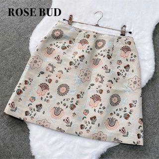 ローズバッド(ROSE BUD)のROSE BUD 美品 ボタニカル柄 スカート ミニスカート 台形スカート(ミニスカート)