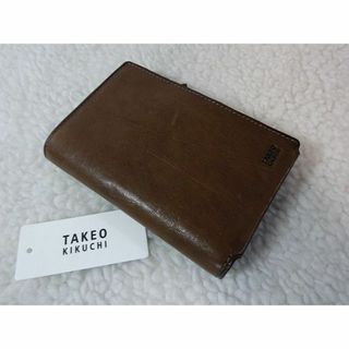 タケオキクチ(TAKEO KIKUCHI)の【新品・本物】TAKEO KIKUCHI 二つ折財布/トーフ ￥15,400-(折り財布)