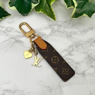 ルイヴィトン(LOUIS VUITTON)のルイヴィトン キーホルダー・LV チェリシュド チャーム 現行販売モデル(チャーム)