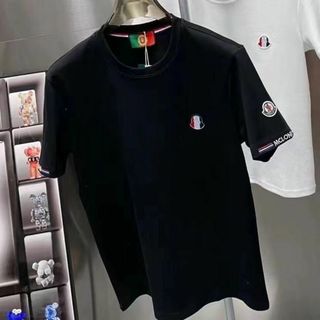 モンクレール(MONCLER)の極美品MONCLER超人気モンクレールの半袖です(その他)