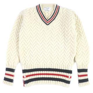 THOM BROWNE - 美品□THOM BROWNE トムブラウン MKA066A ウール100% トリコロール ローゲージ ケーブル編み Vネック セーター 長袖ニット アイボリー 2 英国製 正規品 メンズ