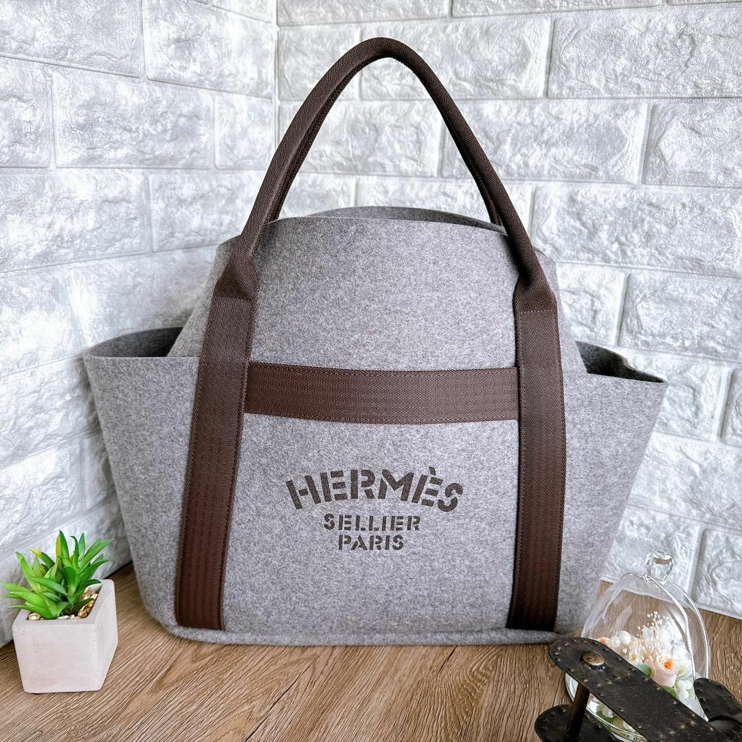Hermes(エルメス)の◇エルメス◇サックドパンサージュグルーム フェルト グレー Y バッグ ブランド レディースのバッグ(トートバッグ)の商品写真