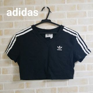 アディダス(adidas)のadidas クロップドTシャツ(Tシャツ(半袖/袖なし))