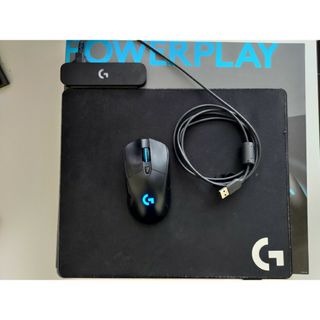 logcool G703と専用充電マット(PC周辺機器)