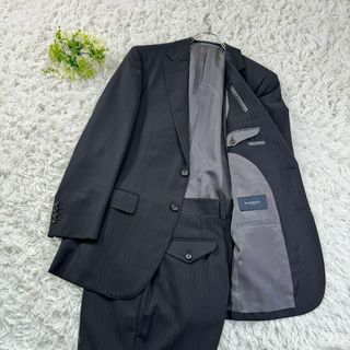 バーゲンで 未使用級 バーバリー ロンドン 背抜きスーツセットアップ バーゲンで 未使用級 バーバリー ロンドン 背抜きスーツセットアップ