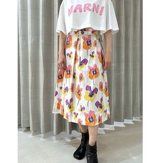 マルニ(Marni)の✨新品✨　marni  花柄スカート(ひざ丈スカート)