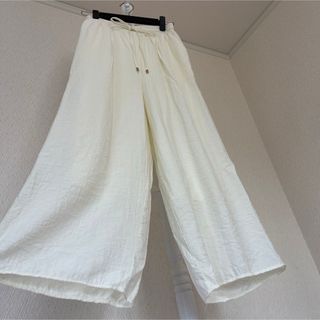 シェトワ(Chez toi)のChez toi シェトワ サラサラ ガウチョパンツ(カジュアルパンツ)