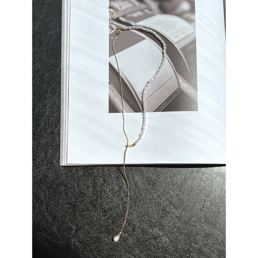 DAZY フェイクパール付きY型 ラリアットネックレス　➕　レイヤードネックレス レディースのアクセサリー(ネックレス)の商品写真