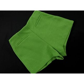 ザラ(ZARA)のZARA ザラ ショート パンツ sizeM/黄緑 ■◇ レディース(ショートパンツ)