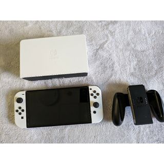 ニンテンドウ(任天堂)のNintendo Switch 有機ELモデル(家庭用ゲーム機本体)