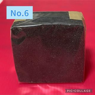 No.6  フランス海岸松樹皮末石鹸　備長炭　289g  1個(雑貨)