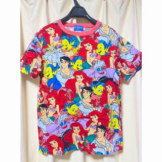 ディズニー(Disney)のディズニー　Tシャツ　総柄　アリエル(Tシャツ/カットソー(半袖/袖なし))