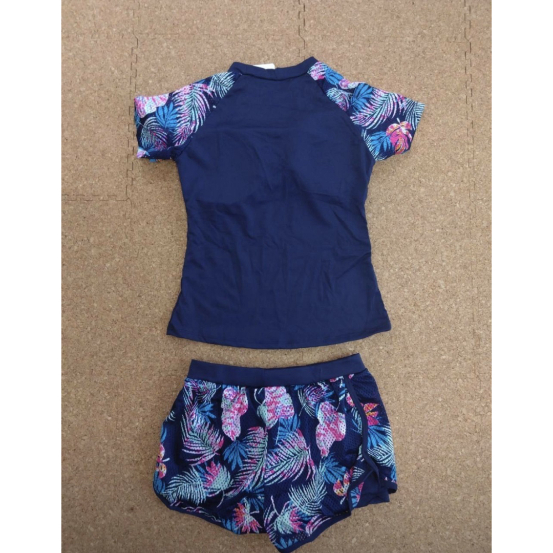 ボタニカル ラッシュガード 水着 上下セット ネイビー 日焼け対策 半袖 プール レディースの水着/浴衣(水着)の商品写真