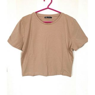 ザラ(ZARA)のZARA ザラ 短いTシャツ クロップド丈 ショート丈 チビT　ベージュ(Tシャツ(半袖/袖なし))