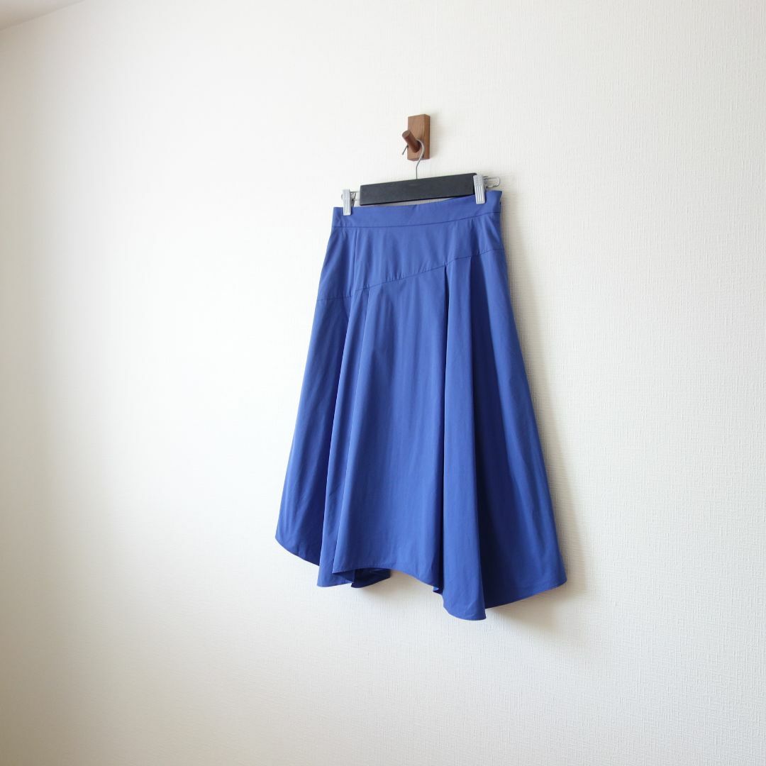 UNTITLED(アンタイトル)のUNTITLED/イレギュラーヘムスカート/新品タグ付き レディースのスカート(ひざ丈スカート)の商品写真