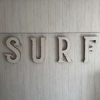 SURF 木製　インテリア　西海岸　