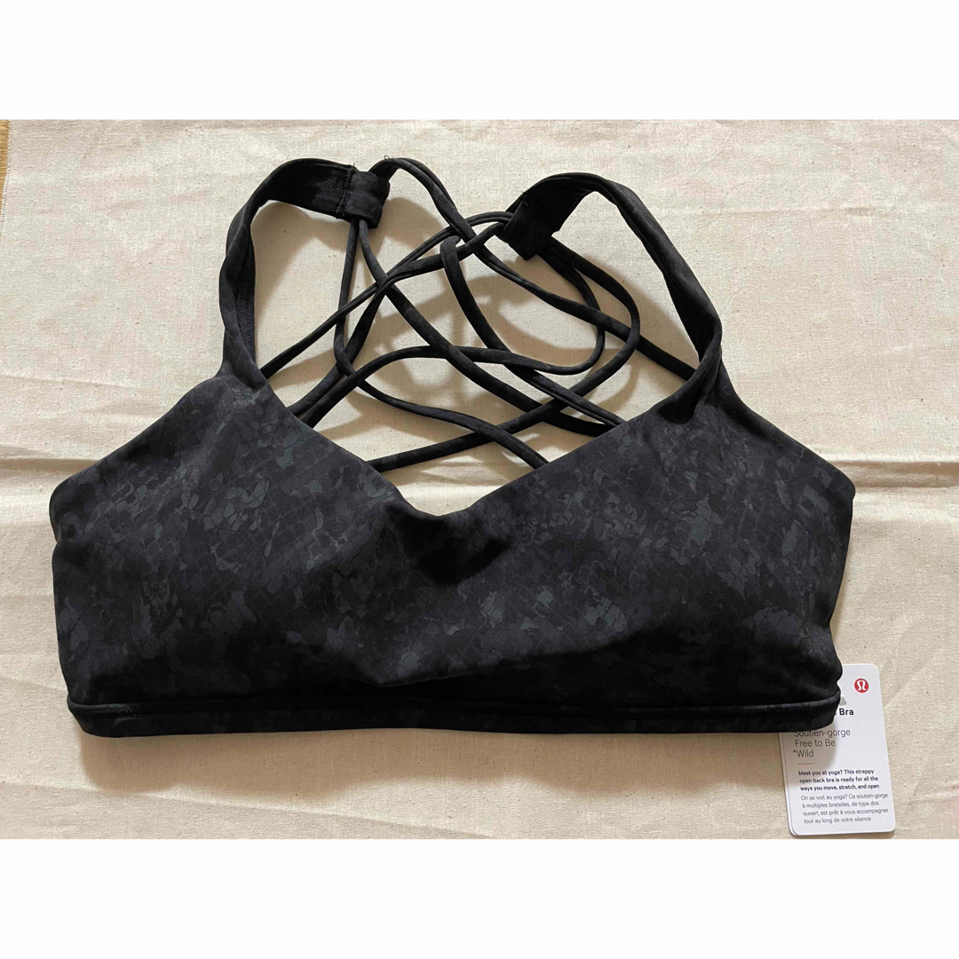 lululemon(ルルレモン)の新品 ルルレモン Free to Be Bra *Wild （サイズ6） スポーツ/アウトドアのトレーニング/エクササイズ(ヨガ)の商品写真