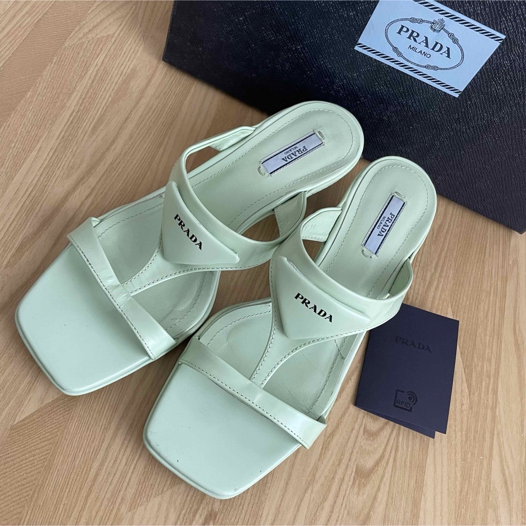 PRADA - PRADA プラダ サンダル ミュール トライアングルロゴの PRADA - PRADA プラダ サンダル ミュール トライアングルロゴの