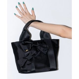 TOCCA - トッカ　tocca CADEAU TOTE トートバッグショルダーバック大人百花