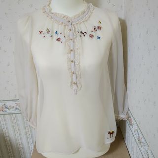 フランシュリッペ(franche lippee)のフランシュリッペ　おうま刺繍ブラウス(シャツ/ブラウス(長袖/七分))