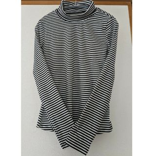 シーイン(SHEIN)のSHEIN美品長袖 ボーダー タートルネックM(カットソー(長袖/七分))