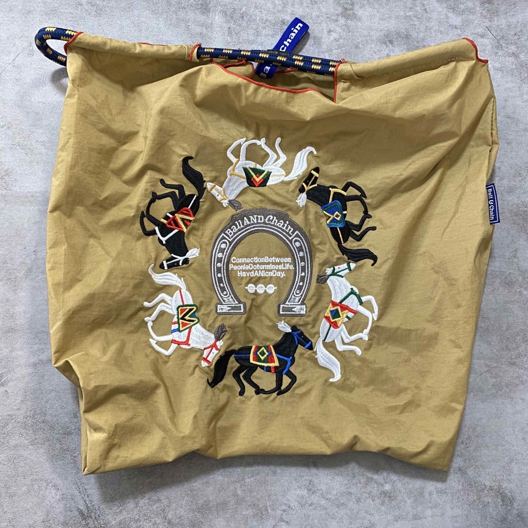 [新品]ボールアンドチェーン　エコバッグ　Mサイズ　ベージュ　プレゼント レディースのバッグ(エコバッグ)の商品写真