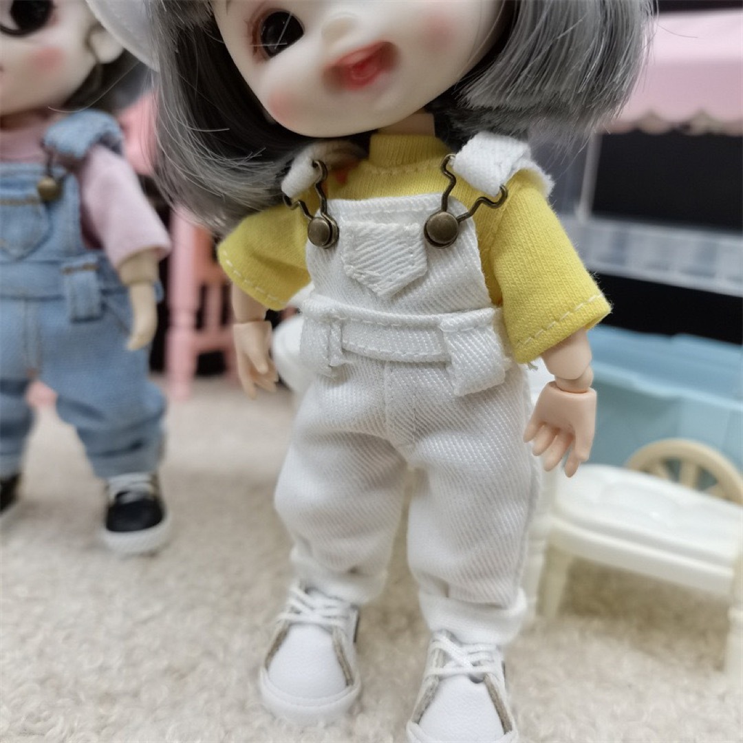 JANAYA ハンドメイド　オビツ11服　サロペット　オーバーオール　白色 ハンドメイドのぬいぐるみ/人形(その他)の商品写真
