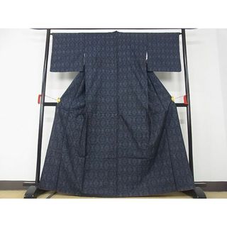 平和屋-こころ店■本場大島紬　菱文　正絹　逸品　AAAD6699Bwt(着物)