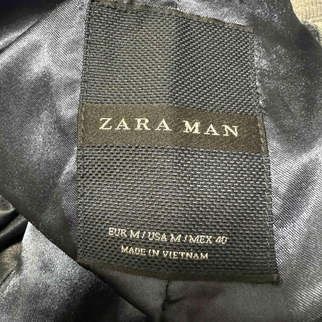 ZARA(ザラ)のZARA ザラ ブルゾン ジャケット スタジャン グレー メンズ サイズM メンズのジャケット/アウター(ブルゾン)の商品写真