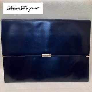 サルヴァトーレフェラガモ(Salvatore Ferragamo)のSalvatore Ferragamo 本革レザー クラッチバッグ ブラック(セカンドバッグ/クラッチバッグ)