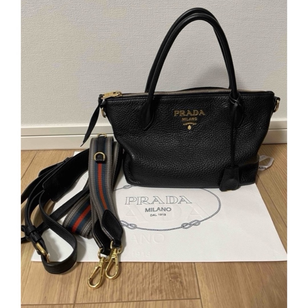 PRADA(プラダ)のPRADA プラダ 2つショルダー付き ハンドバッグ 1BA111 レディースのバッグ(ハンドバッグ)の商品写真