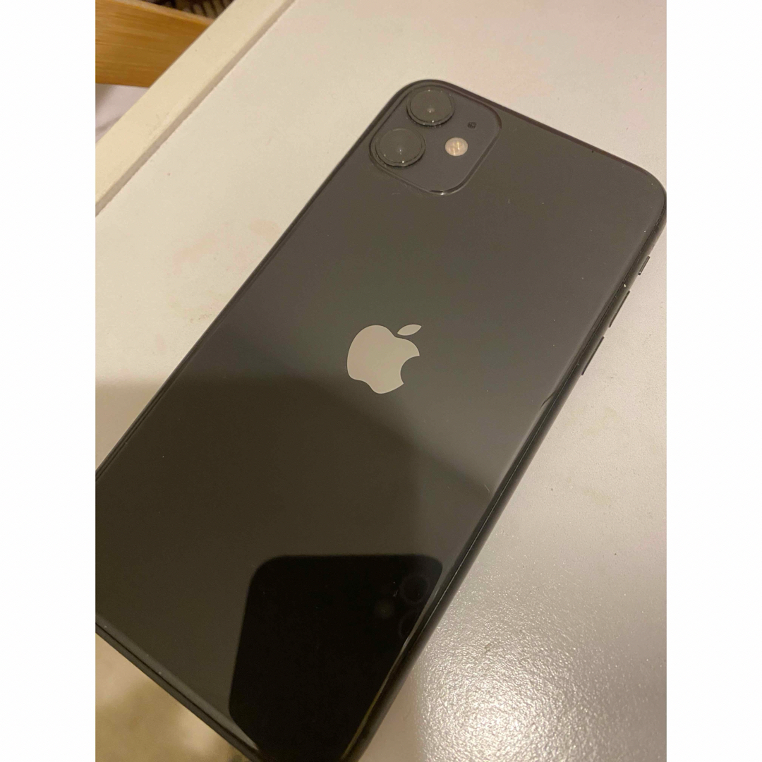 iPhone(アイフォーン)のiPhone11 64GB スマホ/家電/カメラのスマートフォン/携帯電話(スマートフォン本体)の商品写真