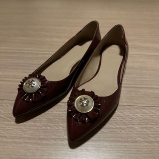 トリーバーチ(Tory Burch)のトリーバーチ　エナメル　パンプス(ハイヒール/パンプス)