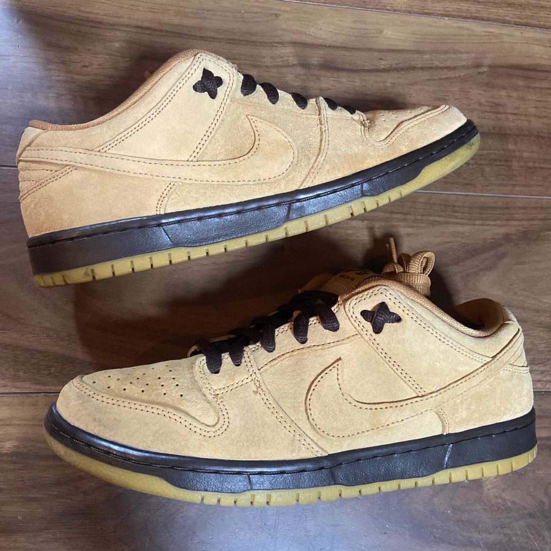 NIKE(ナイキ)のNike SB Dunk Low Pro "Wheat" メンズの靴/シューズ(スニーカー)の商品写真