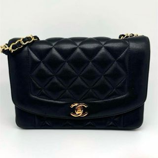 CHANEL - シャネル CHANEL ダイアナフラップ マトラッセ25 ショルダーバッグ