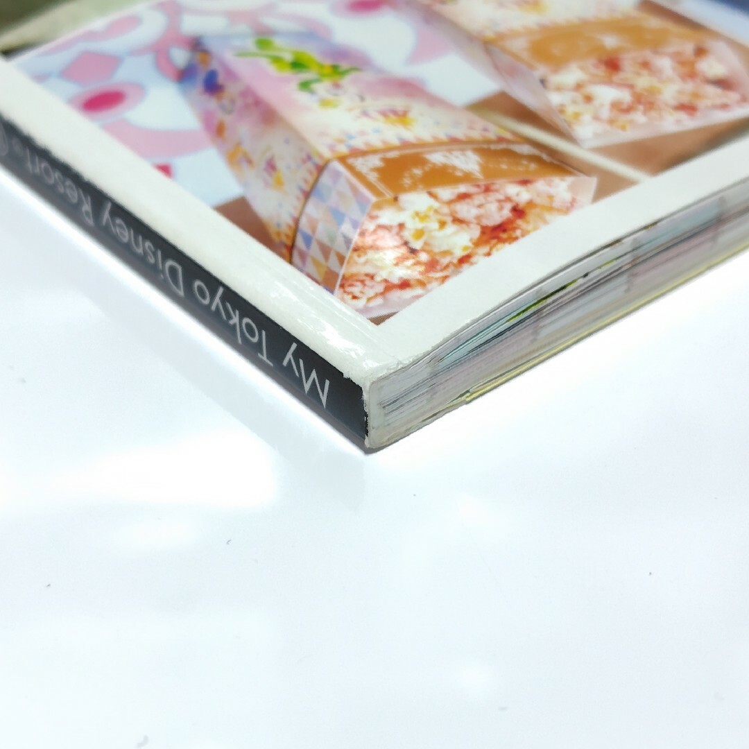 東京ディズニーリゾート レストラン ガイドブック エンタメ/ホビーの本(地図/旅行ガイド)の商品写真