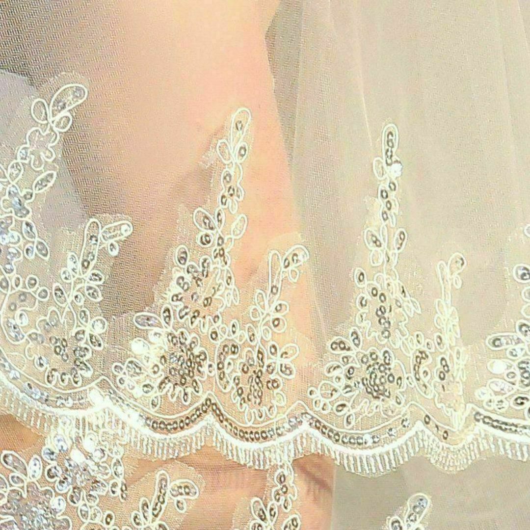 ウエディングベール　コーム　プレ花嫁　結婚式　披露宴　ブライダル　ヘッドドレス レディースのフォーマル/ドレス(ウェディングドレス)の商品写真