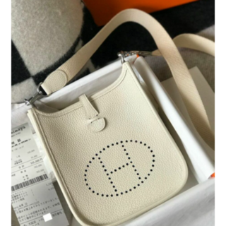 エルメス(Hermes)のエルメス　エヴリンミニ　Evelyne16(ショルダーバッグ)