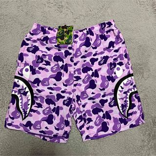 A BATHING APE - APE BAPE KAWS 台北　SHARK CAMOショーツ　ハーフパンツ