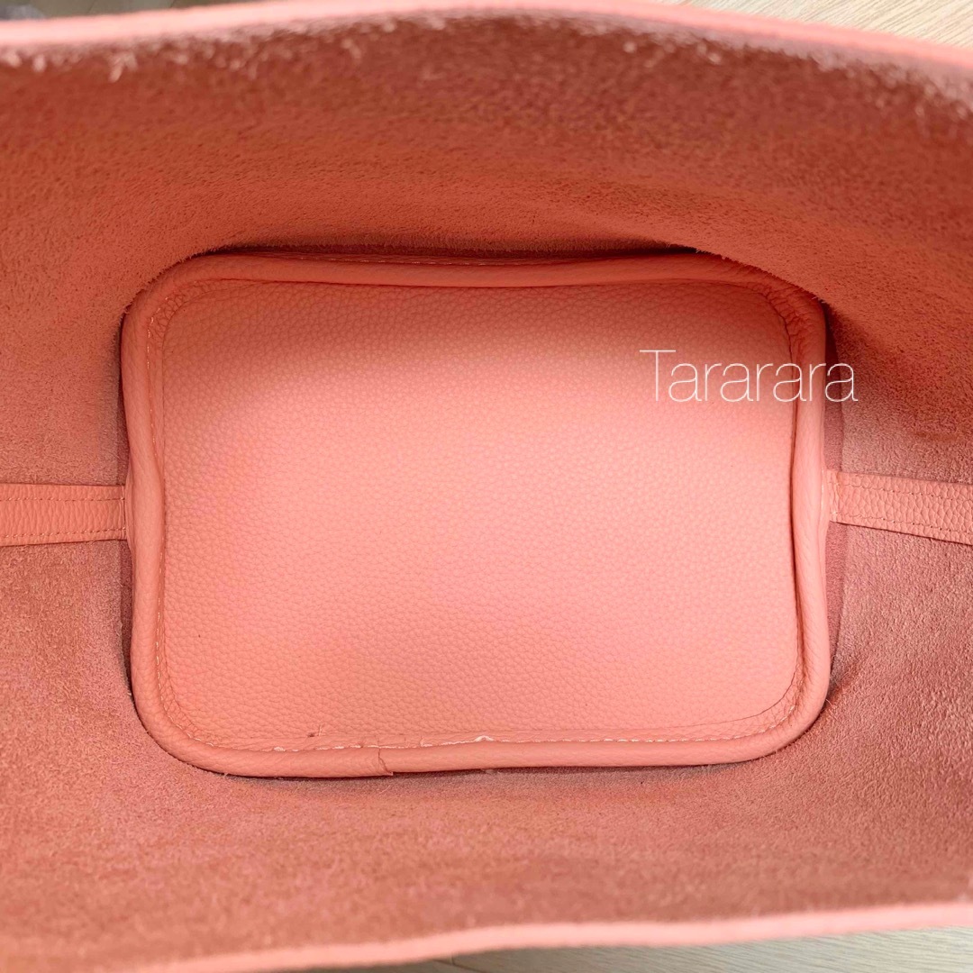 ●leather bucket bag ライトピンクS●本革 レディースのバッグ(トートバッグ)の商品写真