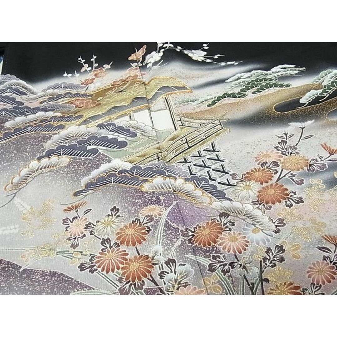 平和屋-こころ店■豪華黒留袖　作家物　駒刺繍　風景花松文　暈し染め　金彩　正絹　逸品　AAAD7153Acs レディースの水着/浴衣(着物)の商品写真