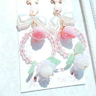 猫/苺ちゃん畑FlowerPierce/earrings