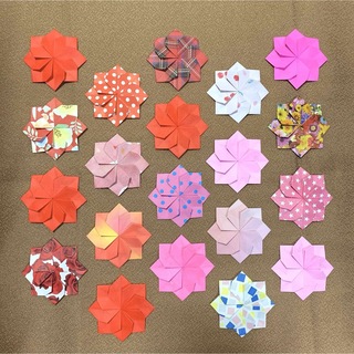 お花 赤ピンク(小) 20個 折り紙メダル(各種パーツ)