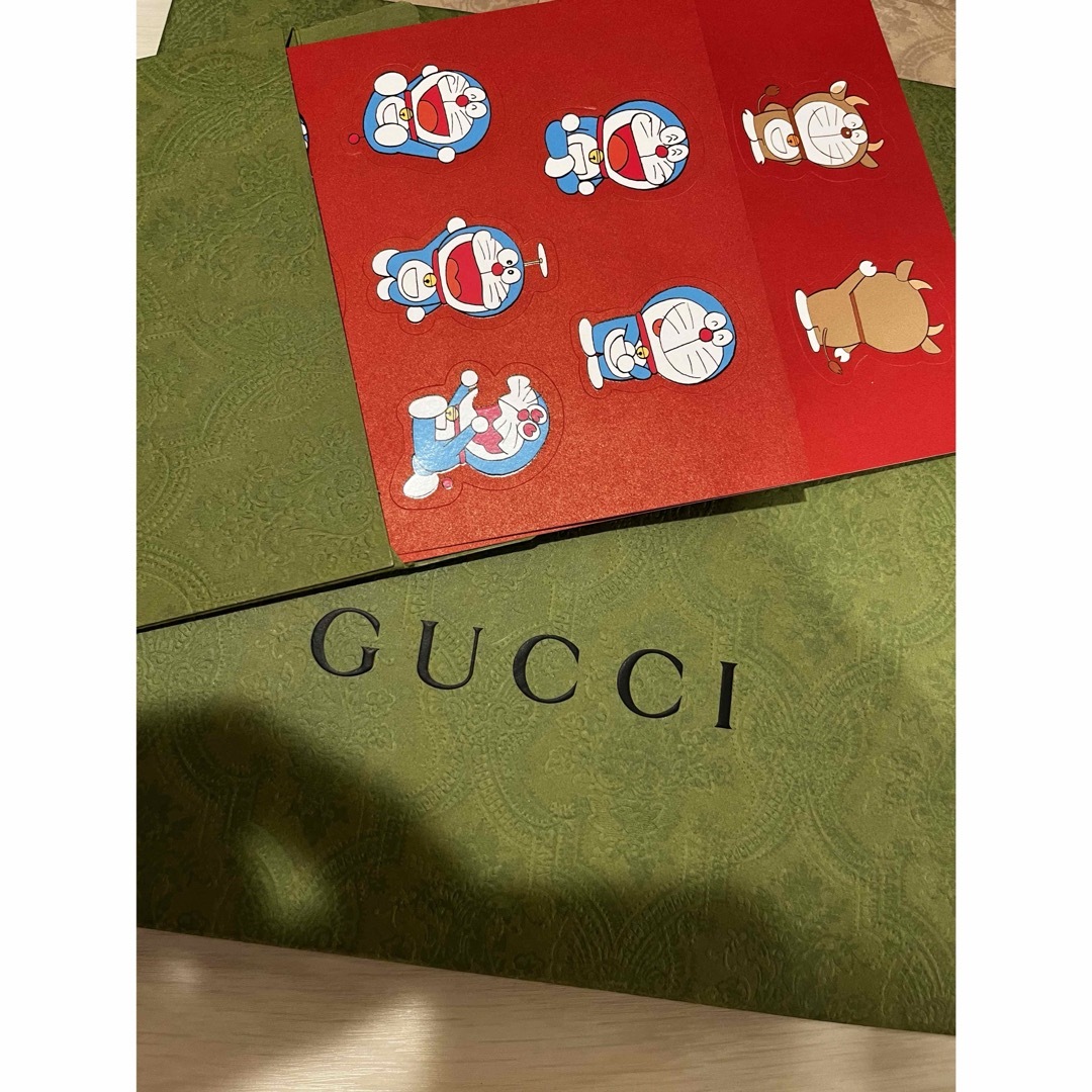 Gucci(グッチ)のGUCCI × DORAEMON コラボ/限定シール/非売品 エンタメ/ホビーのおもちゃ/ぬいぐるみ(キャラクターグッズ)の商品写真