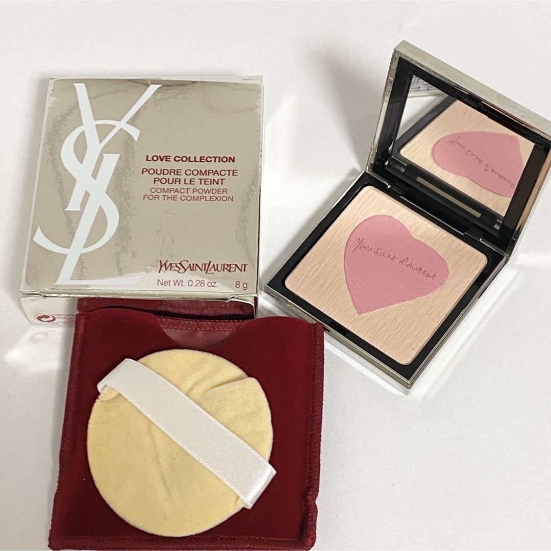 Yves Saint Laurent(イヴサンローラン)のイヴ・サンローラン コンパクトパウダー ラブコレクション （ほお紅）8g コスメ/美容のベースメイク/化粧品(フェイスパウダー)の商品写真